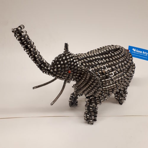 Fairtrade olifant van gekruld metaal uit Zimbabwe