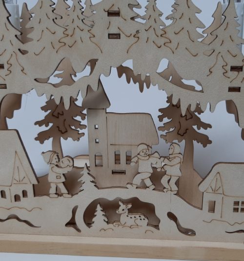 Houten decoratieboog raamdecoratie kerstbomen en kerst dorp met ledverlichting