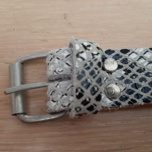 Armband leer slangmotief met gesp in zilverkleur