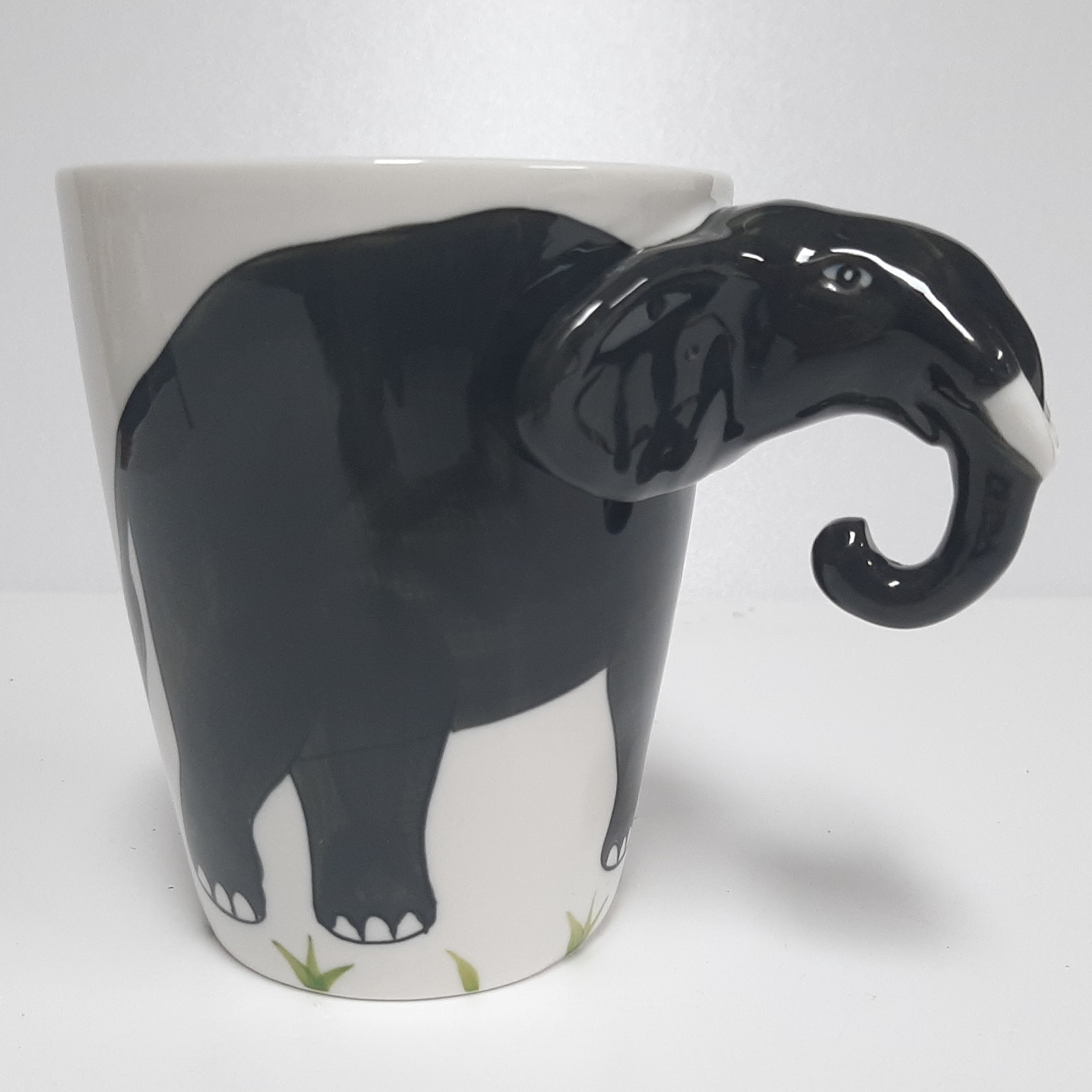 Begrijpen Donker worden Erge, ernstige Mok 3D met oor als olifant kop en slurf. Sale!