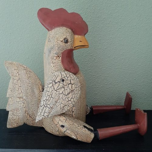 Fairtrade beeld kip-haan van hout met beweegbare poten en vleugels
