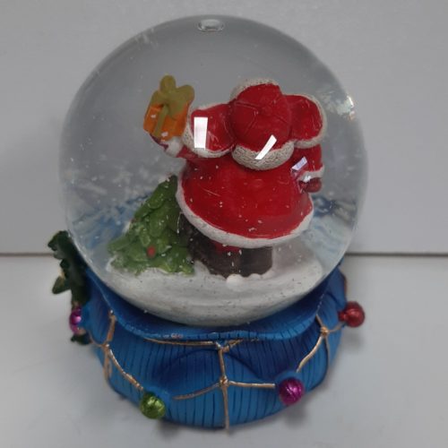 Sneeuwbol blauw gekleurde cadeauzak met kerstman 9cm hoo