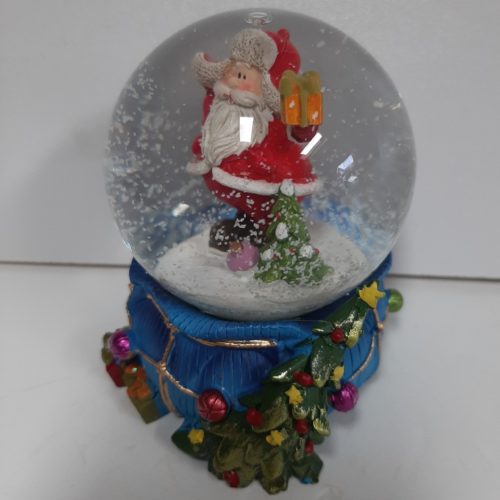 Sneeuwbol blauw gekleurde cadeauzak met kerstman 9cm hoo