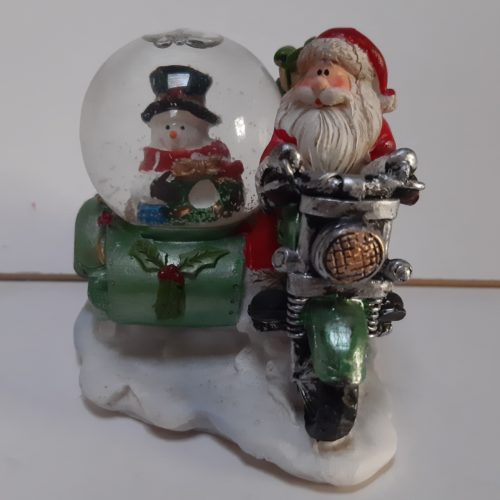 Sneeuwbol kerstman op motor met blauwe zijspan met sneeuwpop in bol -Type A
