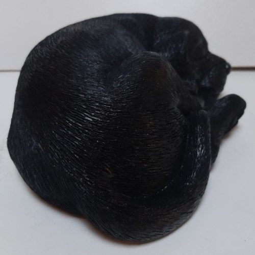 Puppy labrador zwart beeldje 20 cm breed