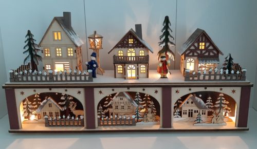 Houtsnijwerk kerst dorp 2 lagen met led verlichting